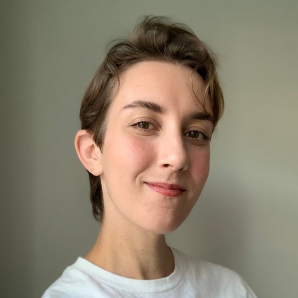 Meet your Posher, Kelsey - Picture 2 of 2